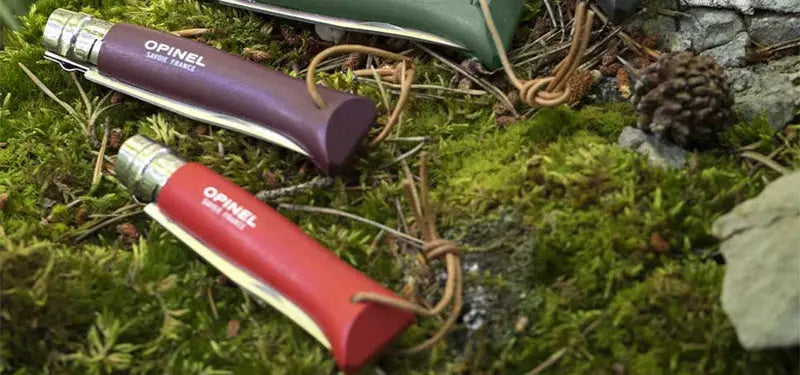 Couteau de poche Opinel Tradition Baroudeur N°08 – Rouge NYCTALOPE