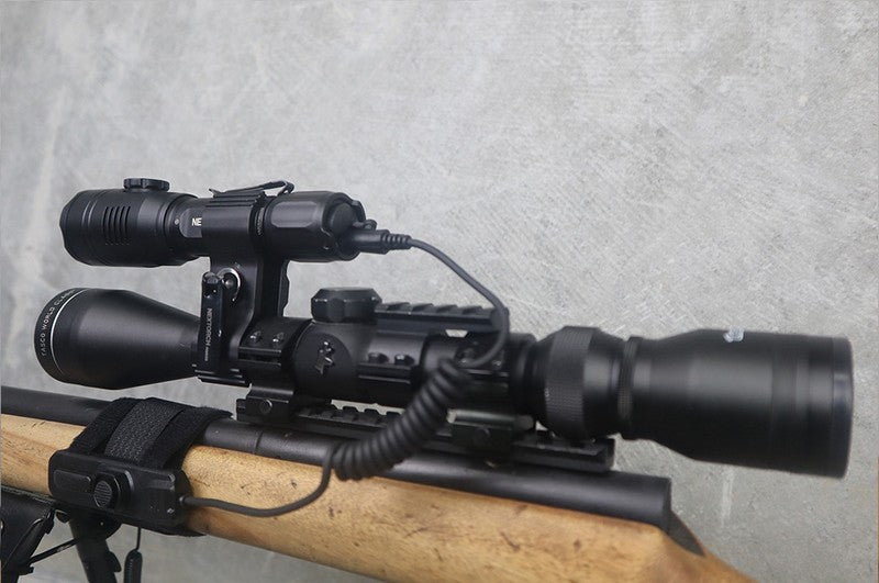 Lampe Torche tactique Nextorch T53 SET- 760 Lumens rechargeable - Kit chasse NYCTALOPE