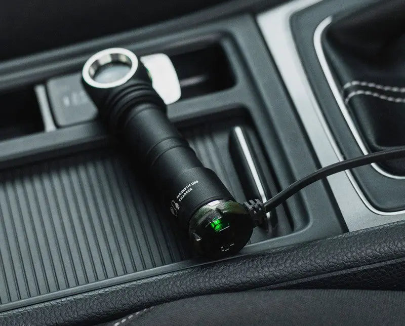 Lampe Frontale Armytek Wizard C2 PRO Magnet USB 2500/2330 Lumens - NYCTALOPE