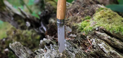 Couteau de poche Opinel Tradition Luxe Inox N°09 – Chêne  NYCTALOPE  
