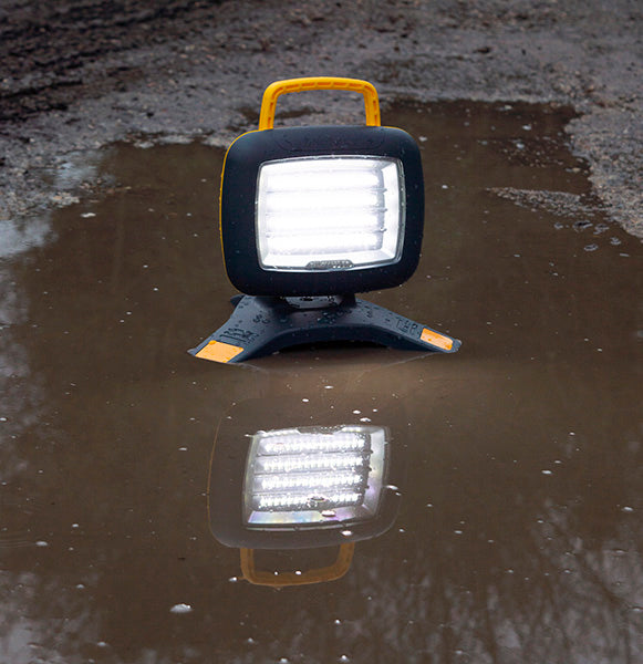 Lampe de travail projecteur rechargeable Nightsearcher Galaxy Pro 6K - 6000 lumens - NYCTALOPE