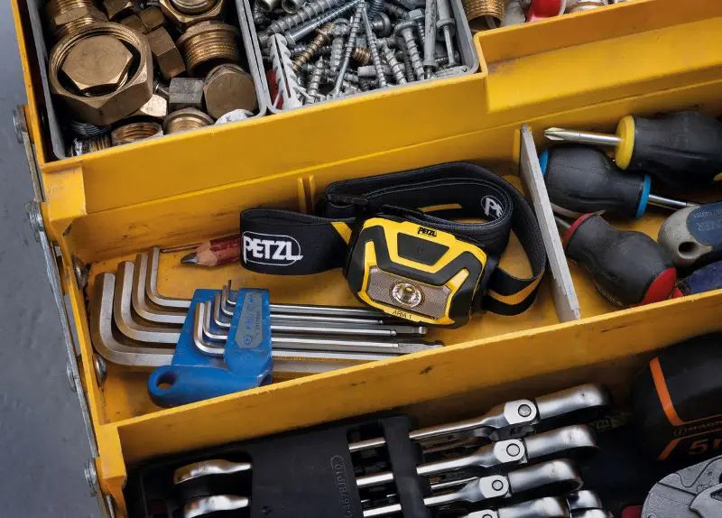 Lampe Frontale compacte Petzl ARIA 1 – 350 Lumens  NYCTALOPE  