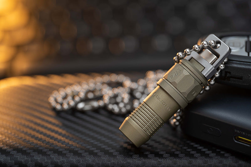 Lampe Porte-Clés Olight iUltra Vert Olive - 80 Lumens - Rechargeable USB-C  NYCTALOPE  