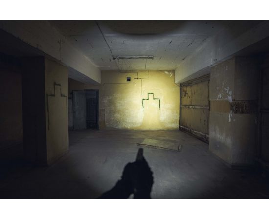 Lampe Tactique Armytek Buckler M1 700 Lumens - Montage Arme de Poing - Rechargeable Magnétique - IP67 - NYCTALOPE