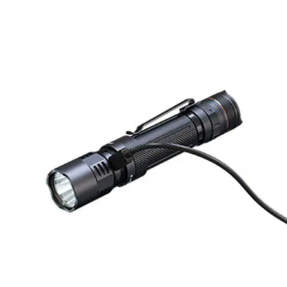 Lampe Tactique Fenix PD45R ACE 3200 Lumens - 6 modes personnalisables - Commutateur tactique - Rechargeable USB-C - NYCTALOPE