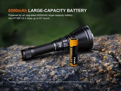 Lampe Torche Fenix HT18R V2.0 - 3700 Lumens - Lampe longue portée 1100 mètres - Double interrupteur latéral  NYCTALOPE  