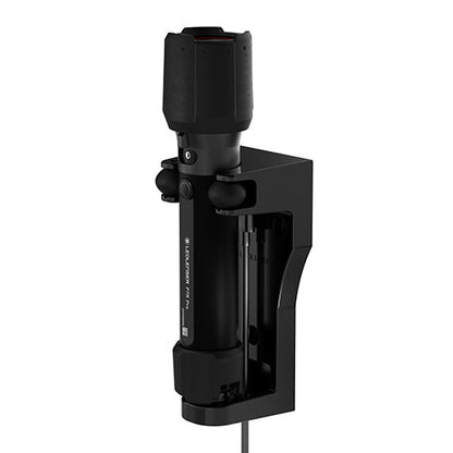 Lampe Torche Ledlenser P7R Pro 2000 Lumens - Station de Charge et USB-C  NYCTALOPE  