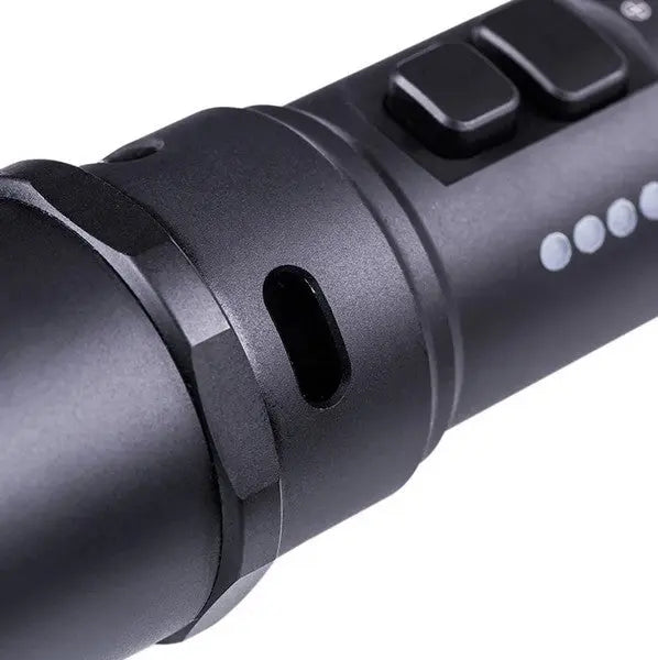 Lampe Torche Nextorch P86 - 1600 Lumens rechargeable USB-C sifflet électronique intégré  NYCTALOPE  