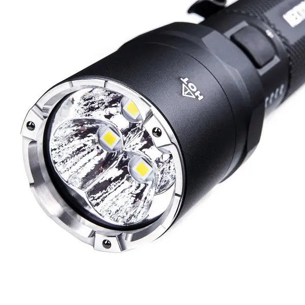 Lampe Torche Tactique Nextorch P91 - 5000 Lumens rechargeable USB-C - NYCTALOPE