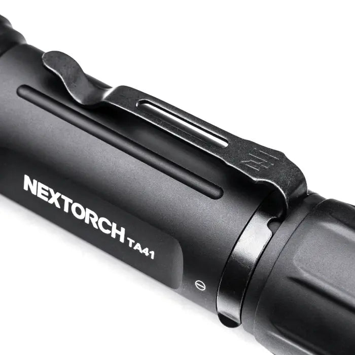 Lampe Torche Tactique Nextorch TA41 SET - 2600 Lumens - Kit de chasse  NYCTALOPE  