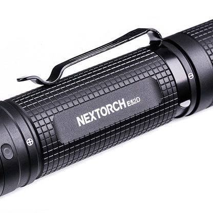 Lampe torche tactique Nextorch E52D - 3700Lumens - rechargeable USB-C  NYCTALOPE  