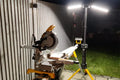 Lampe de travail Nightsearcher Tower Pro 10K 10000 Lumens - Hybride batterie/secteur - Trépied extensible - NYCTALOPE