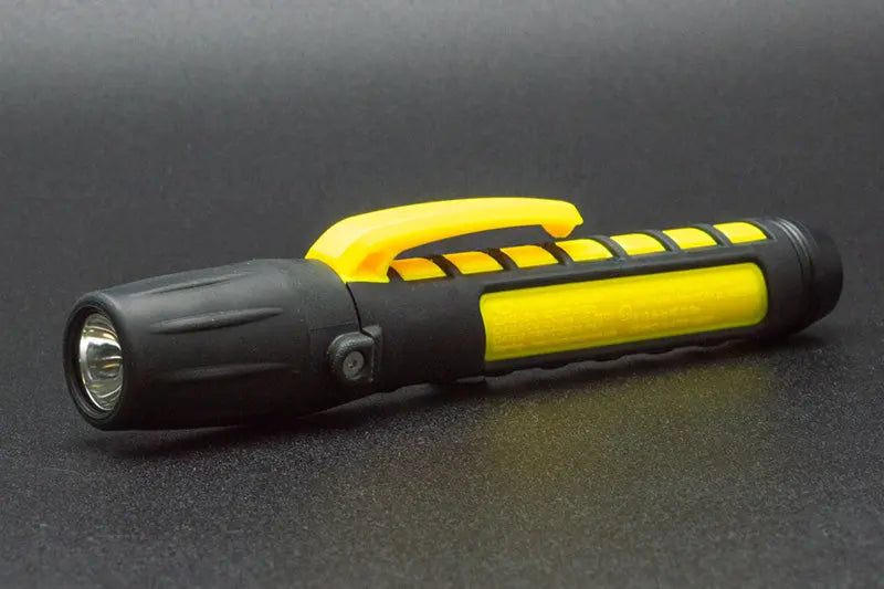 Lampe stylo Nightsearcher SIGMA PL 67 Lumens - ATEX Zone 0 - Utilise 2 x AAA (alcalines)  NYCTALOPE  