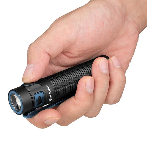 Lampe Torche Olight Baton 3 PRO - 1500 Lumens - lumière blanche froide CW  NYCTALOPE  