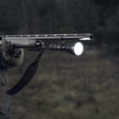 Lampe torche Armytek Barracuda Pro Max White 2800 Lumens - Portée 1000m - Rechargeable - Batterie 21700 Li-Ion