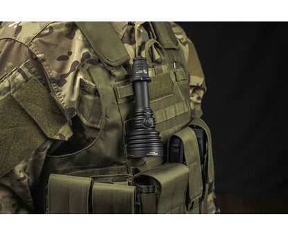 Lampe torche Armytek Barracuda Pro Max White 2800 Lumens - Portée 1000m - Rechargeable - Batterie 21700 Li-Ion