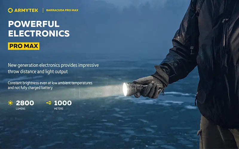 Lampe torche Armytek Barracuda Pro Max White 2800 Lumens - Portée 1000m - Rechargeable - Batterie 21700 Li-Ion  NYCTALOPE  