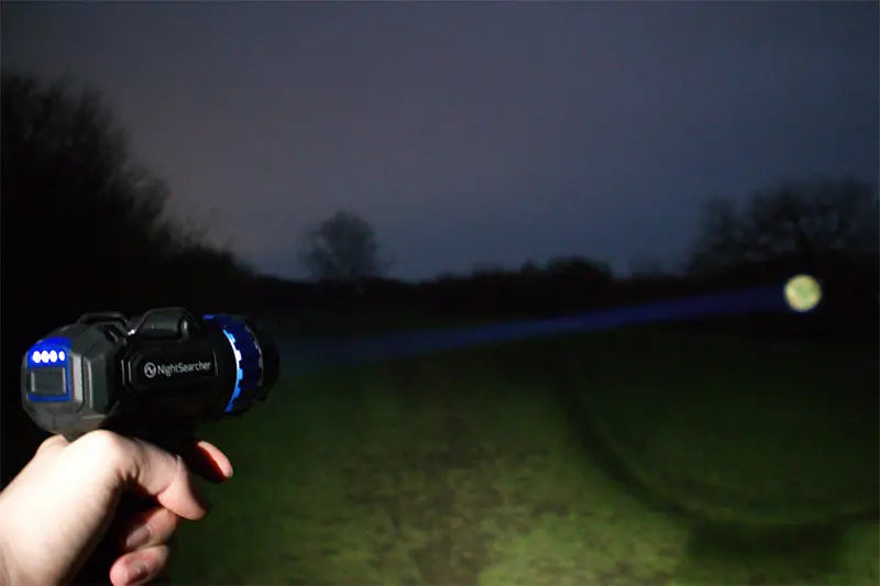 Lampe torche Nightsearcher Trigger Pro 1400 rechargeable - 1400 Lumens - NYCTALOPE