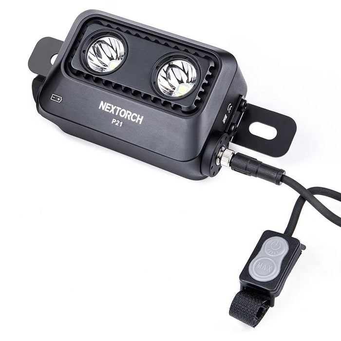 Lampe Tactique Nextorch P21 - 3000 Lumens - phare focalisable pour bouclier balistique  NYCTALOPE  