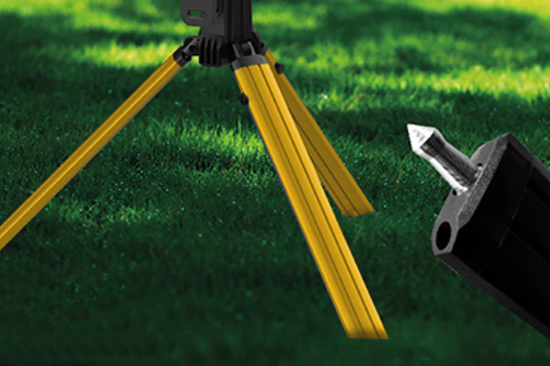 Lampe de travail Nightsearcher Tower Pro 10K 10000 Lumens - Hybride batterie/secteur - Trépied extensible