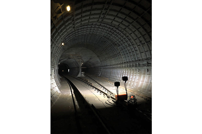 Projecteur Nightsearcher Solarisduo 20K 40000 Lumens - Double tête d'éclairage - Batterie Lithium-ion 50Ah - NYCTALOPE