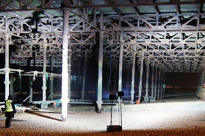 Projecteur Nightsearcher Solarisduo 20K 40000 Lumens - Double tête d'éclairage - Batterie Lithium-ion 50Ah - NYCTALOPE