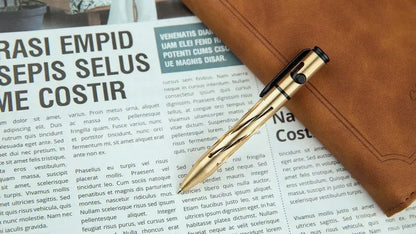 Olight O'Pen Mini - Mini stylo à bouton Type L - Rouge  NYCTALOPE  