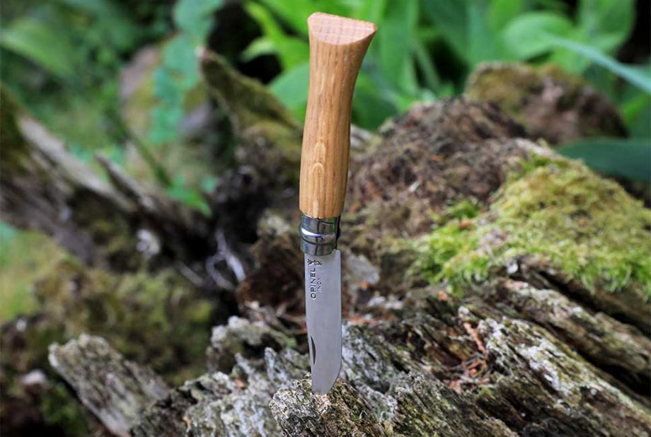 Couteau de poche Opinel Tradition Luxe Inox N°08 – Chêne Opinel
