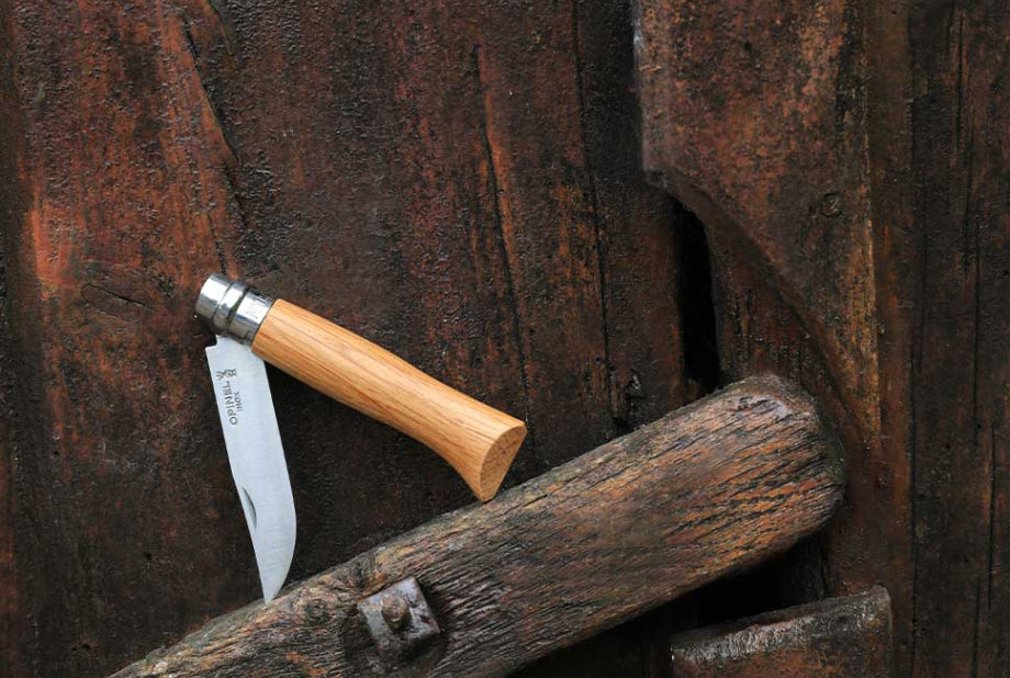Couteau de poche Opinel Tradition Luxe Inox N°08 – Chêne Opinel