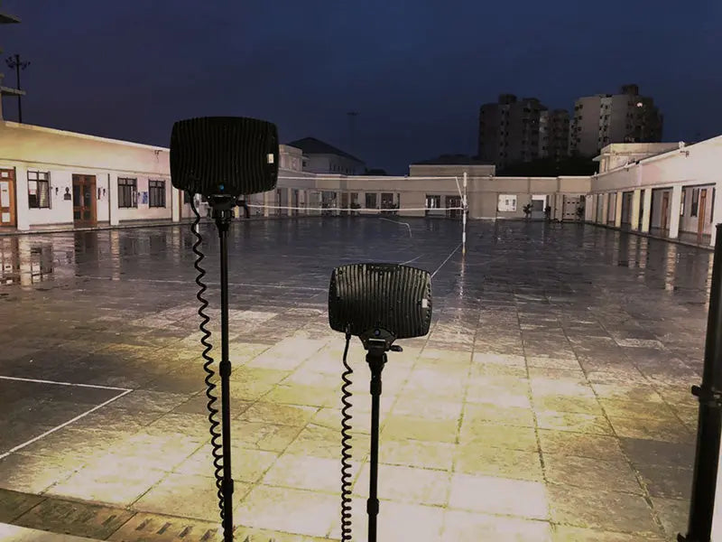 Projecteur Nightsearcher Solarisduo 20K 40000 Lumens - Double tête d'éclairage - Batterie Lithium-ion 50Ah - NYCTALOPE
