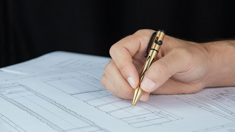 Olight O'Pen Mini - Mini stylo à bouton Type L - Rouge  NYCTALOPE  