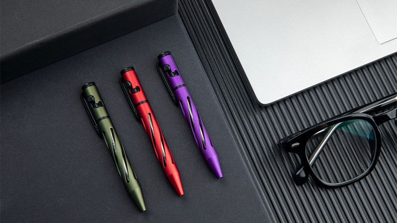 Olight O'Pen Mini - Mini stylo à bouton Type L - Rouge  NYCTALOPE  