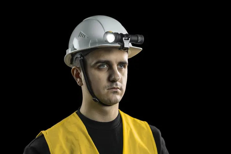 Support Armytek AHM-04 pour casque de chantier, sécurité, lampe Wizard et Elf  NYCTALOPE  