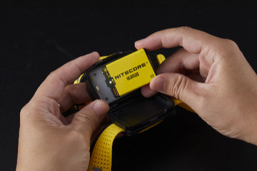 Batterie Nitecore HLB1500 1500 mAh 3.7V pour lampe Nitecore UT27 - NYCTALOPE