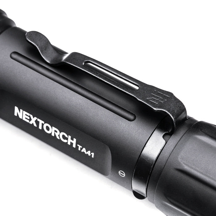 Lampe Torche Tactique Nextorch TA41 SET - 2600 Lumens - Kit de chasse  NYCTALOPE  