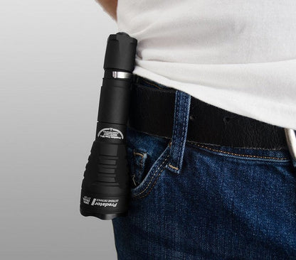 Lampe torche Armytek Predator Green - 200 Lumens en lumière verte  NYCTALOPE  