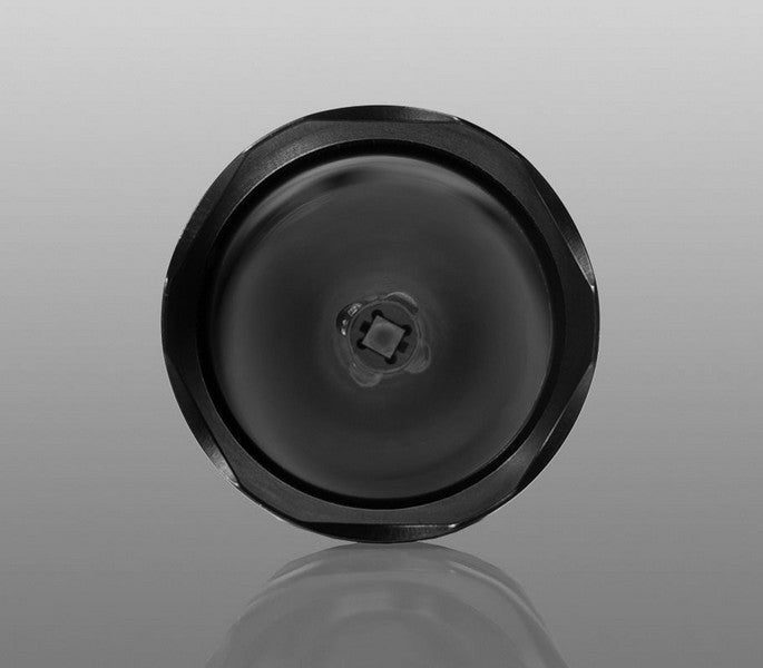 Lampe torche Armytek Predator Green - 200 Lumens en lumière verte  NYCTALOPE  