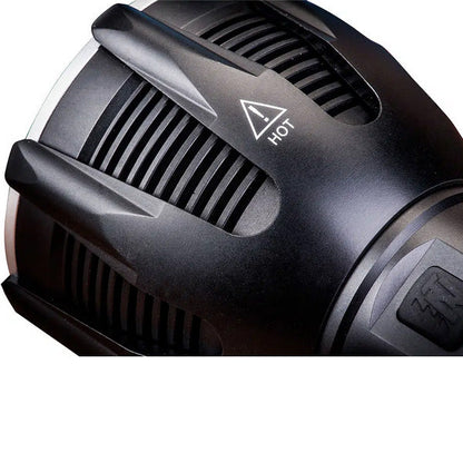 Lampe torche Nextorch ST30 V2.0 - 8000 Lumens - rechargeable - Powerbank intégré  NYCTALOPE  