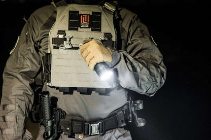 Lampe Torche Tactique Nextorch TA31 - 10000 Lumens One Step Strobe  NYCTALOPE  