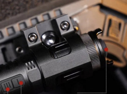 Support de casque Klarus MGM5 pour lampe XT1C PRO - système de fixation rails ARC  NYCTALOPE  