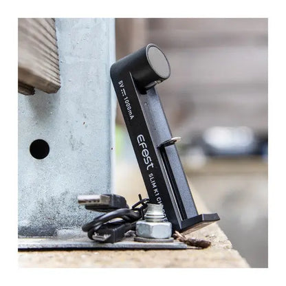 Chargeur Efest SLIM K1 USB 1 baie - Li-ion, IMR - NYCTALOPE