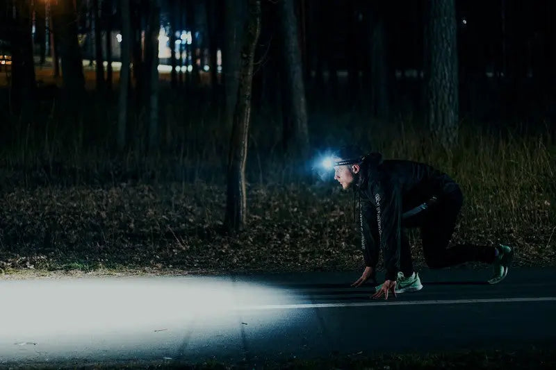 Lampe Frontale Armytek ELF C1 V2 Micro-USB – 1100/1023 Lumens - NYCTALOPE