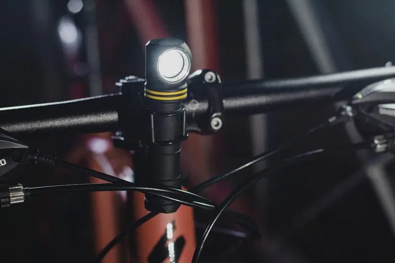 Lampe Frontale Armytek ELF C2 V2 Micro-USB WARM – 1023 Lumens - NYCTALOPE