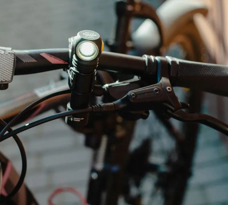 Lampe Frontale Armytek Wizard C2 PRO Magnet USB 2500/2330 Lumens - NYCTALOPE