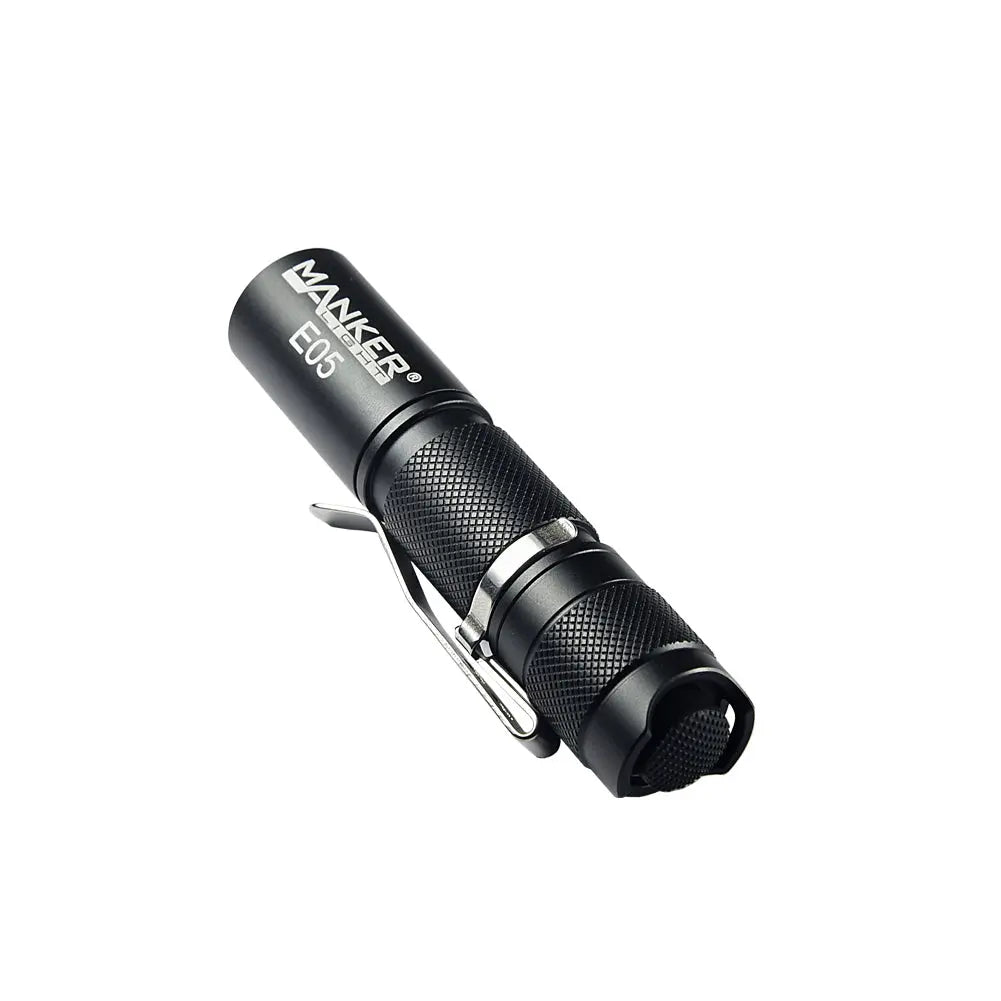 Lampe Torche Manker E05 Noir – 400 Lumens - NYCTALOPE